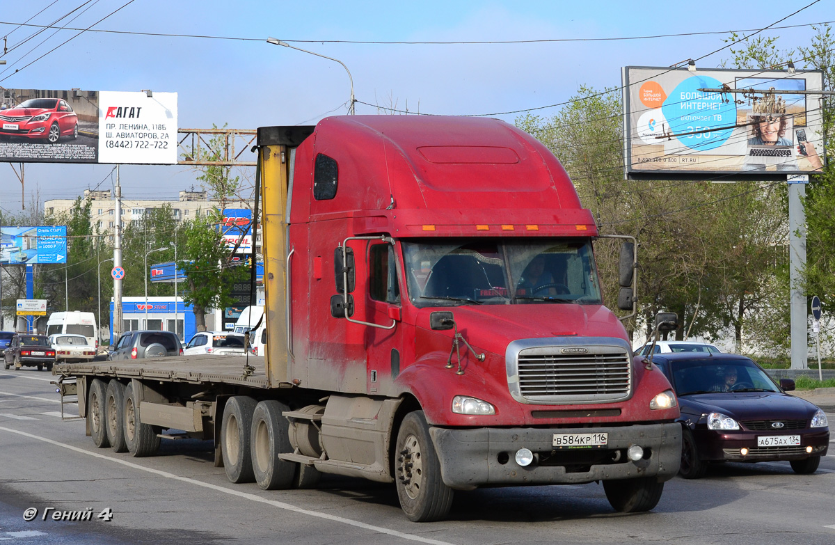 Татарстан, № В 584 КР 116 — Freightliner Columbia