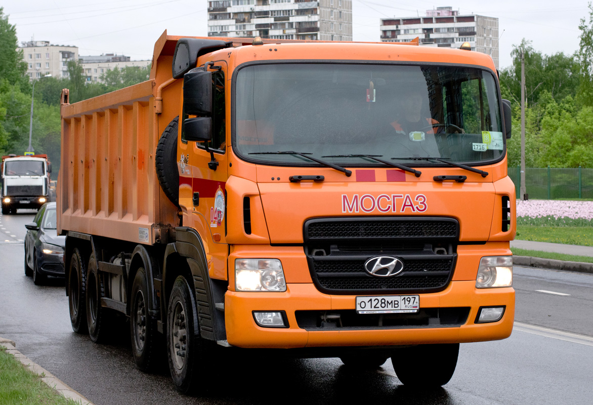 Москва, № О 128 МВ 197 — Hyundai Power Truck HD370