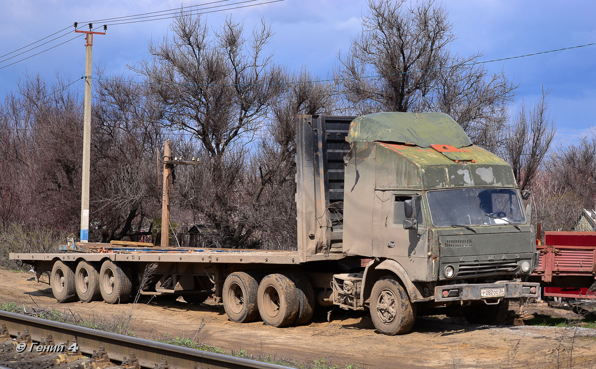 Волгоградская область, № Р 082 ОС 34 — КамАЗ-5410