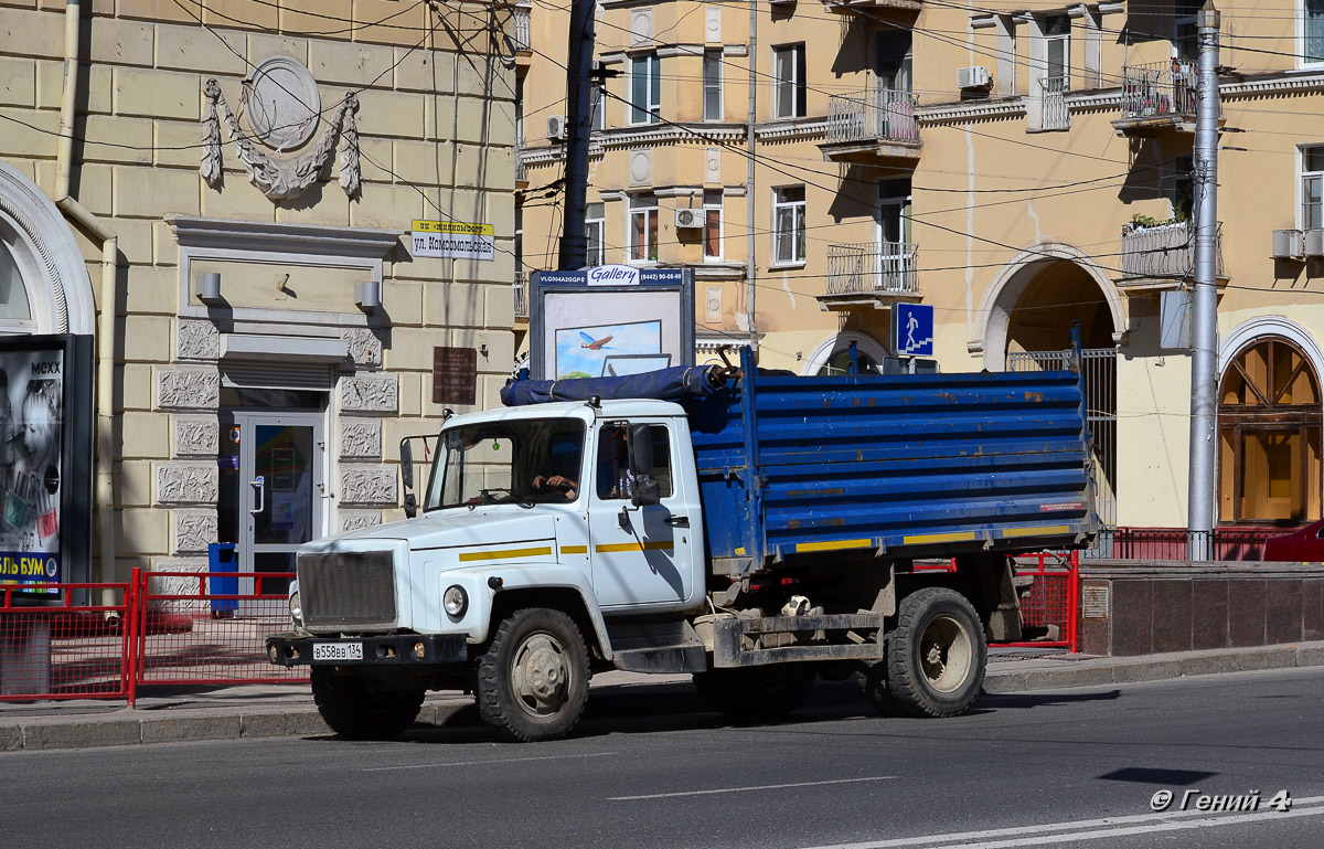 Волгоградская область, № В 558 ВВ 134 — ГАЗ-3309