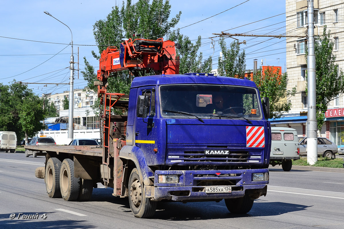 Волгоградская область, № А 585 ХА 134 — КамАЗ-65117 [651170]