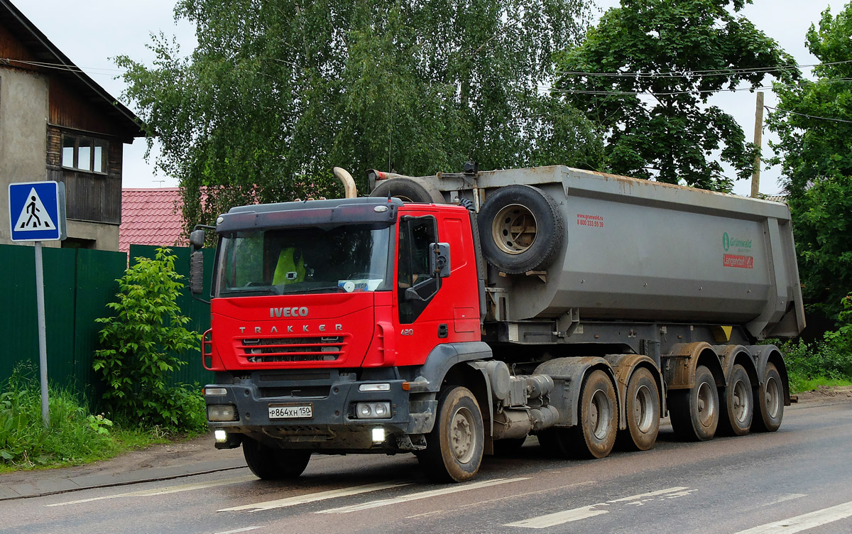 Московская область, № Р 864 ХН 150 — IVECO Trakker ('2004)