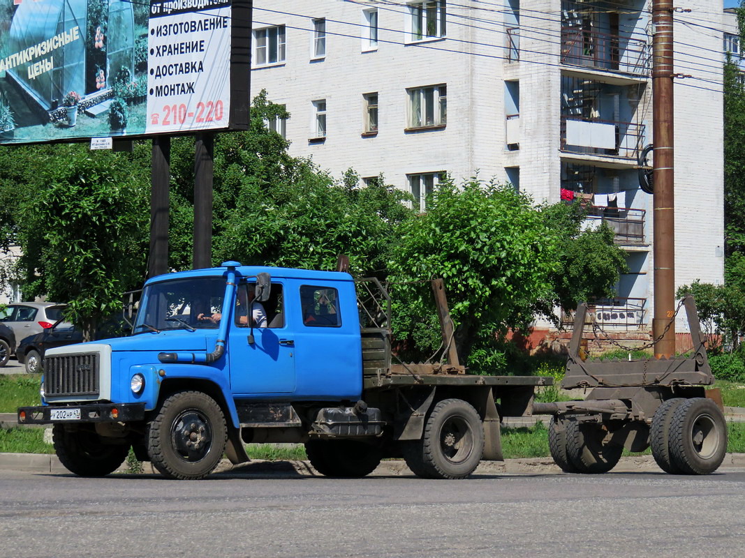 Кировская область, № У 202 НР 43 — ГАЗ-3309