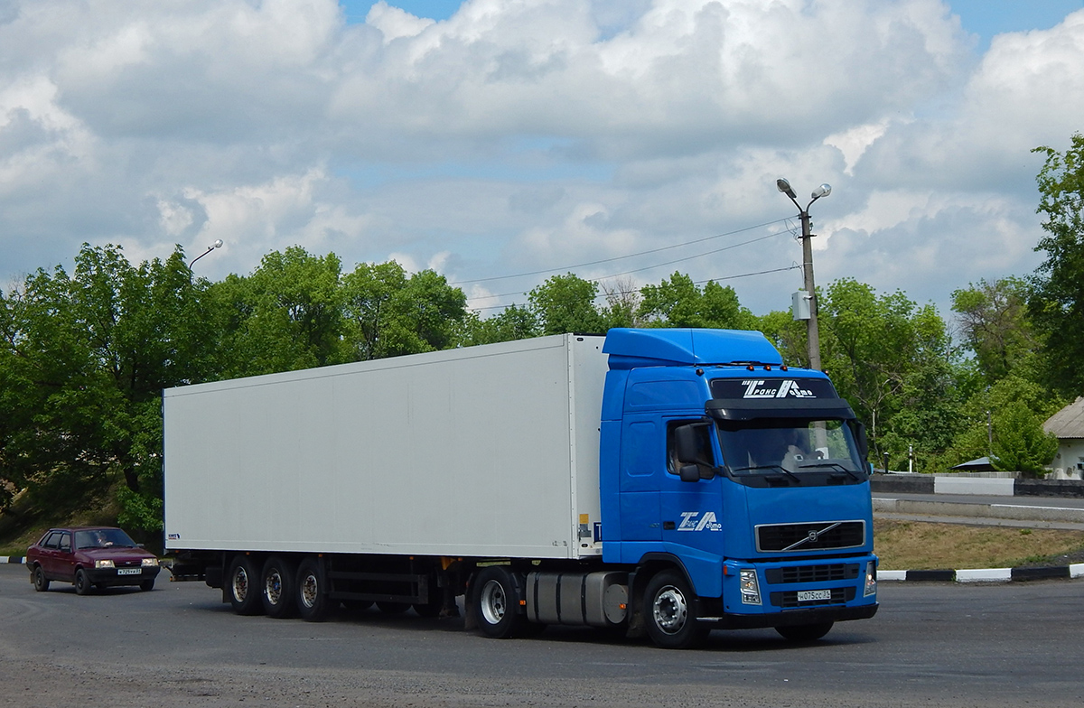 Белгородская область, № Н 075 СС 31 — Volvo ('2002) FH12.400