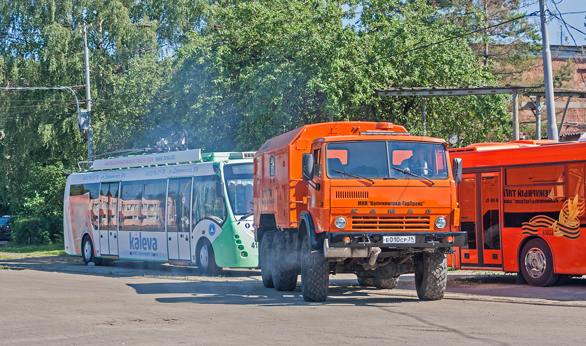 Калининградская область, № Е 010 СР 39 — КамАЗ-4310