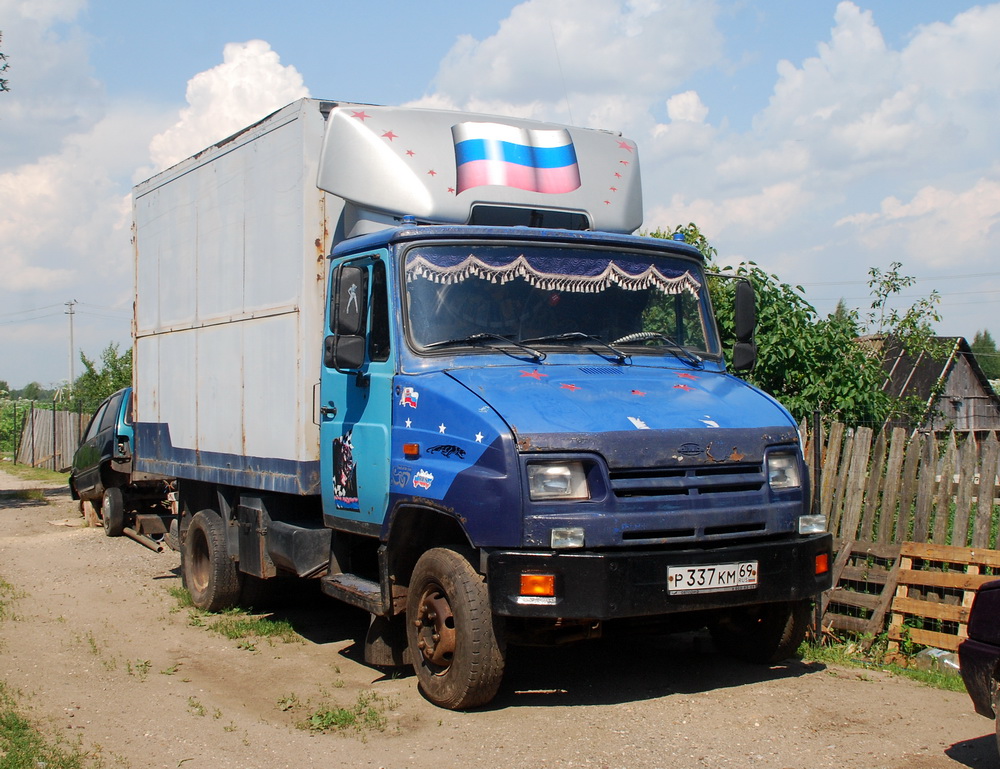 Тверская область, № Р 337 КМ 69 — ЗИЛ-5301ГО "Бычок"