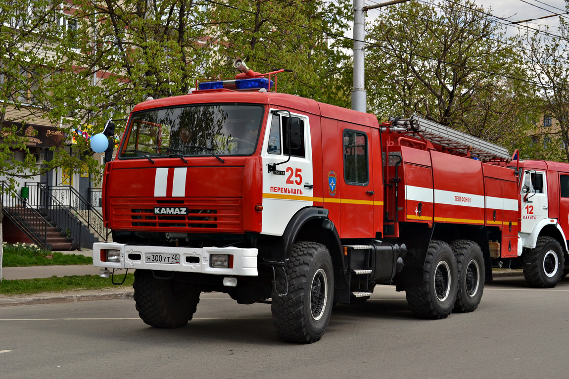 Калужская область, № Н 300 УТ 40 — КамАЗ-43118-10 [43118K]