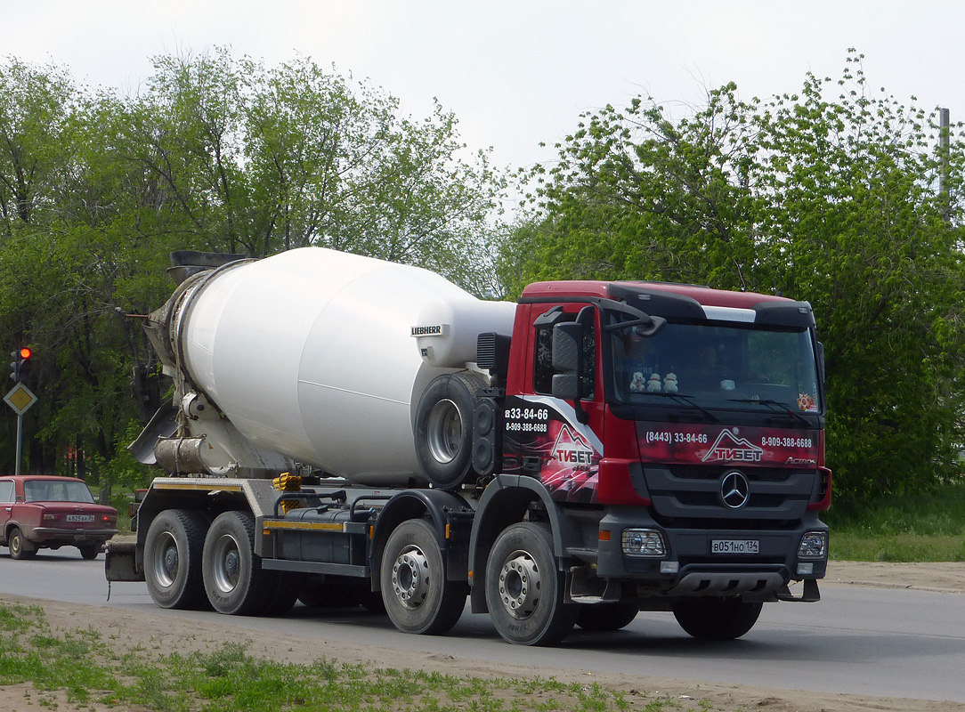 Волгоградская область, № В 051 НО 134 — Mercedes-Benz Actros '09 4141 [Z9M]