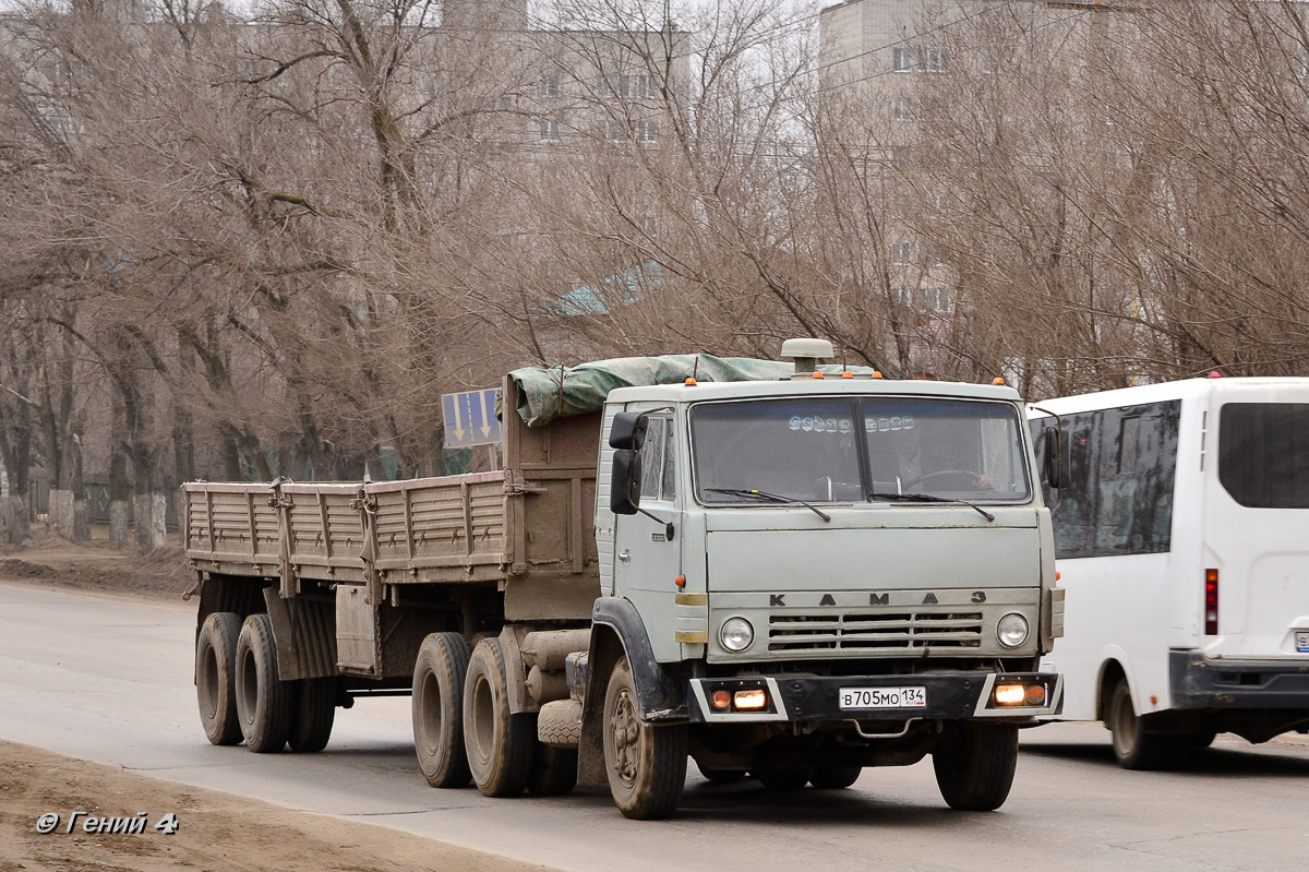 Волгоградская область, № В 705 МО 134 — КамАЗ-54112