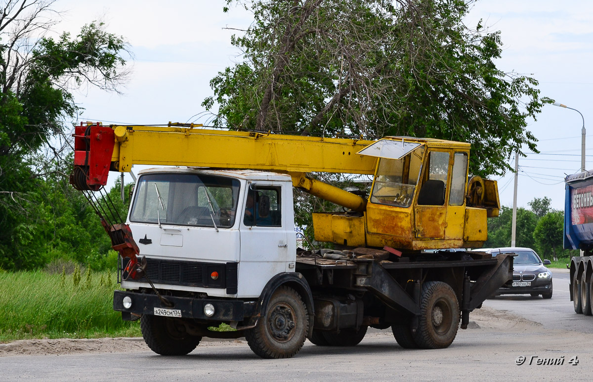 Волгоградская область, № А 249 СМ 134 — МАЗ-5337 [533700]