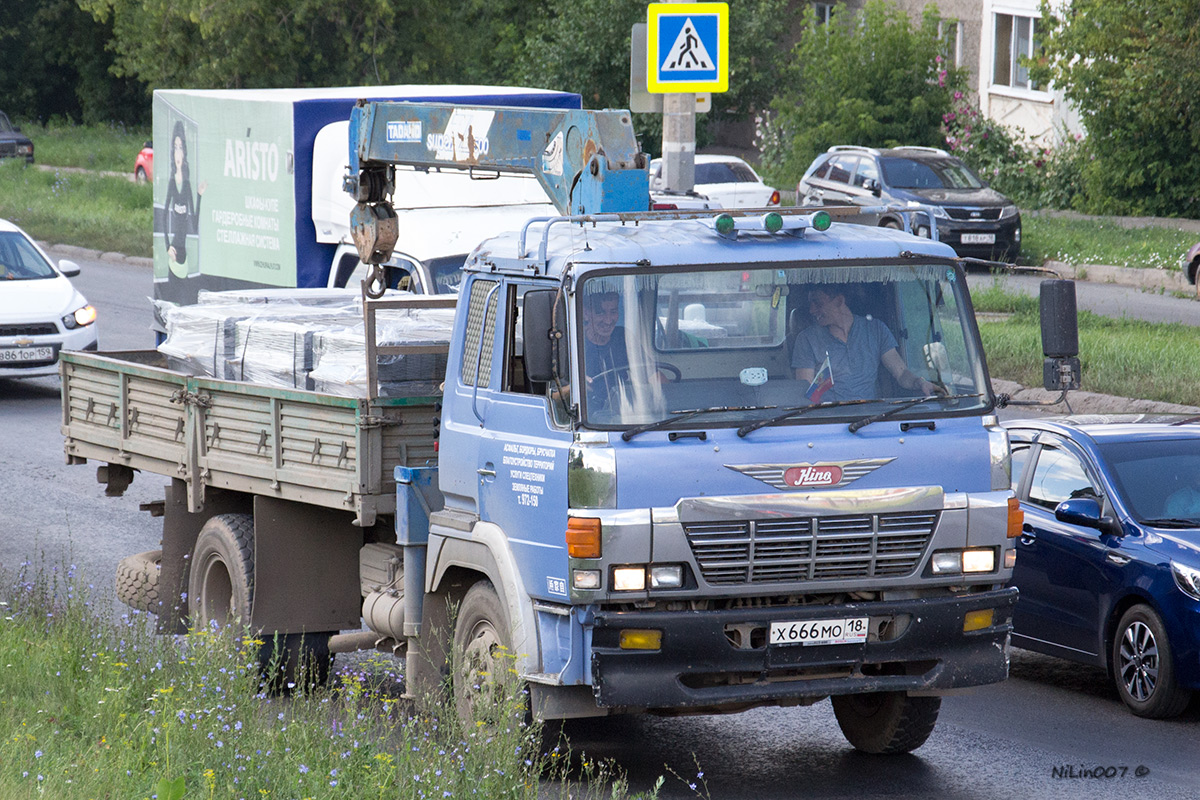 Удмуртия, № Х 666 МО 18 — Hino (общая модель)