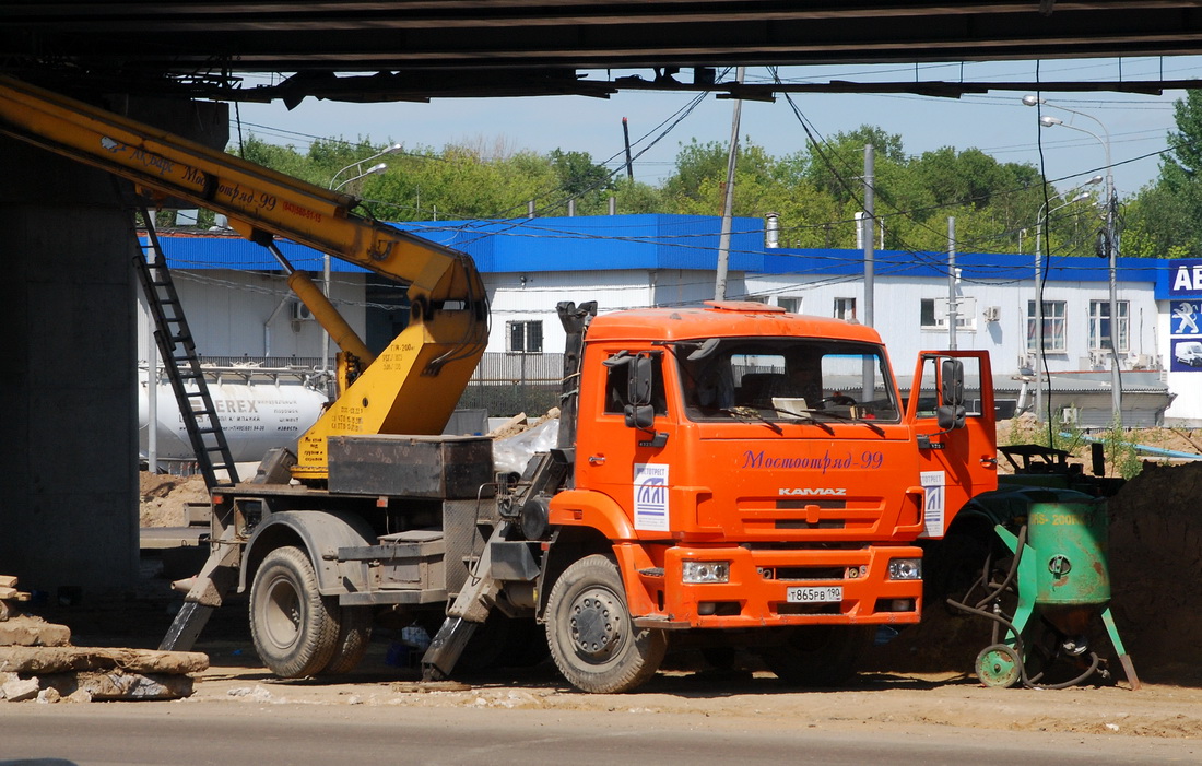 Московская область, № Т 865 РВ 190 — КамАЗ-43253-H3