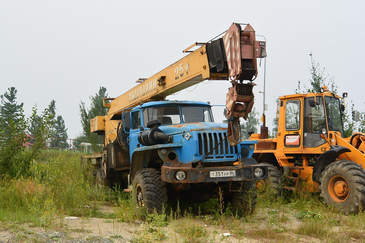 Ханты-Мансийский автоном.округ, № Т 351 УР 86 — Урал-4320-40