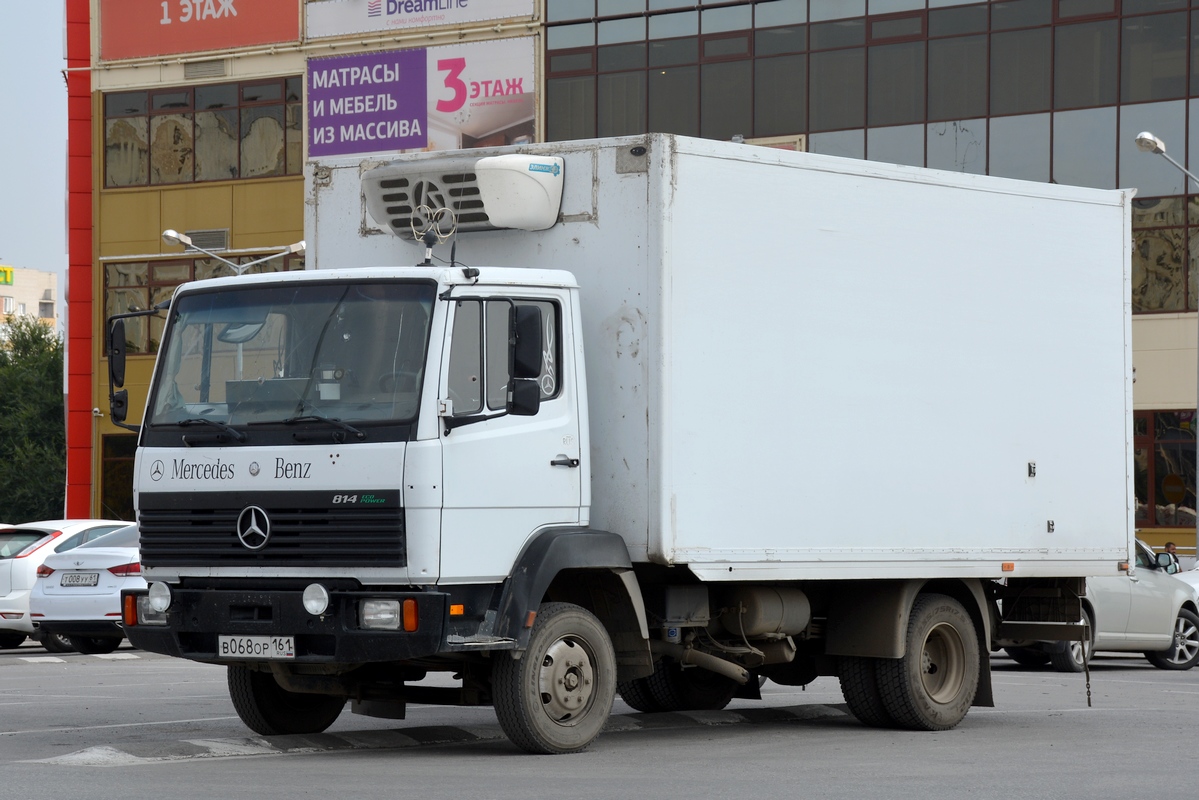 Ростовская область, № В 068 ОР 161 — Mercedes-Benz LK 814