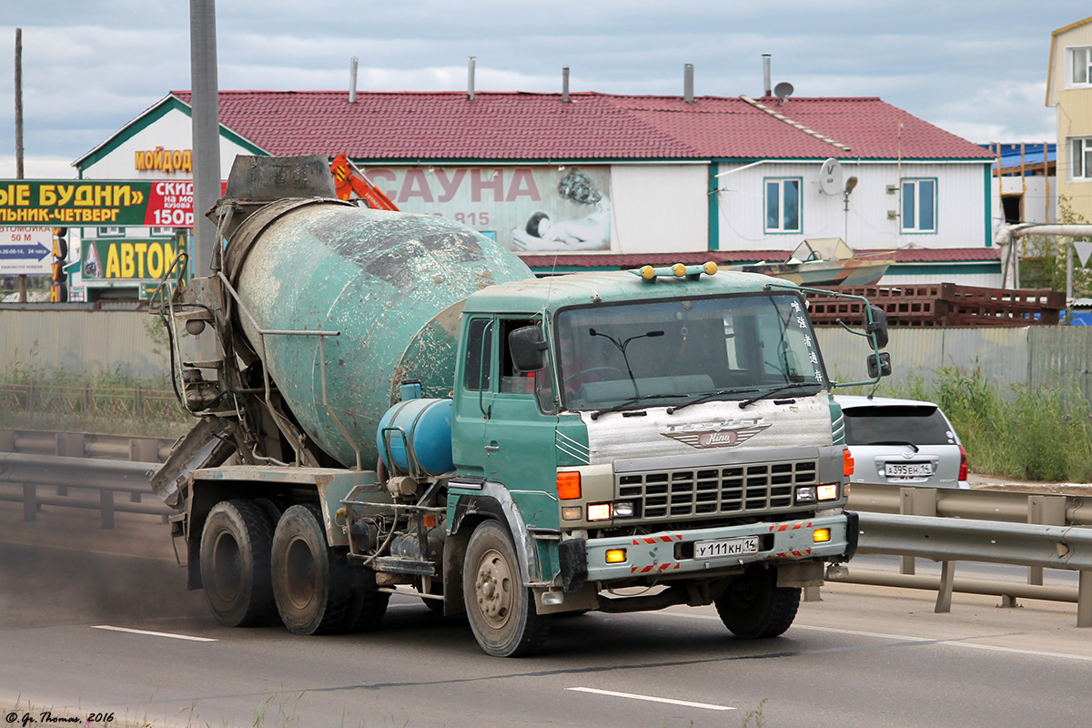 Саха (Якутия), № У 111 КН 14 — Hino FS