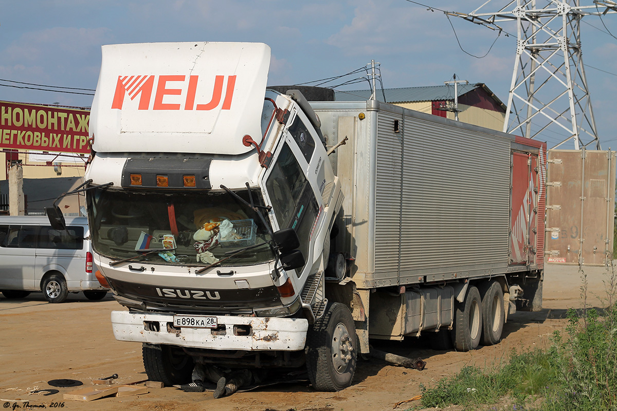 Амурская область, № Е 898 КА 28 — Isuzu (общая модель)