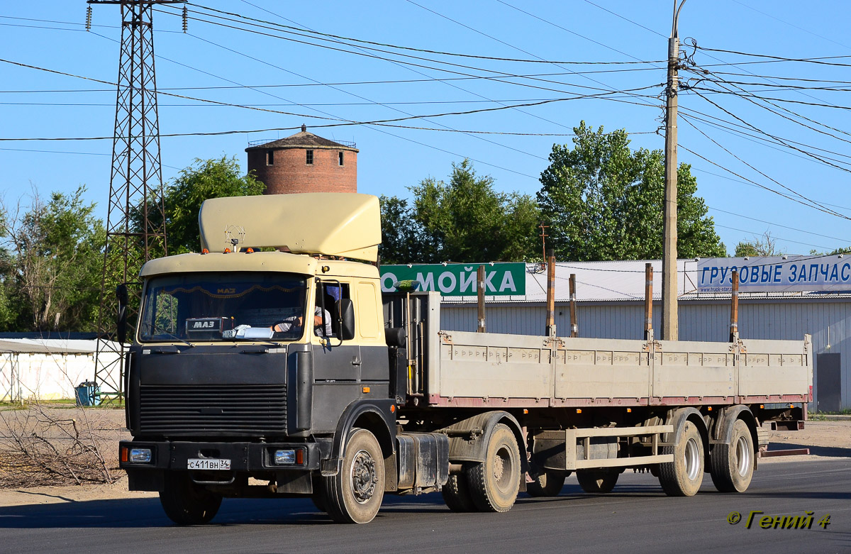 Волгоградская область, № С 411 ВН 34 — МАЗ-54329