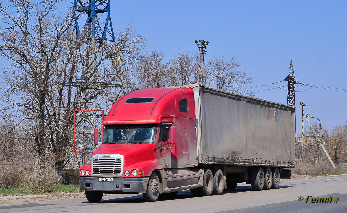 Волгоградская область, № Р 525 МН 34 — Freightliner Century Class