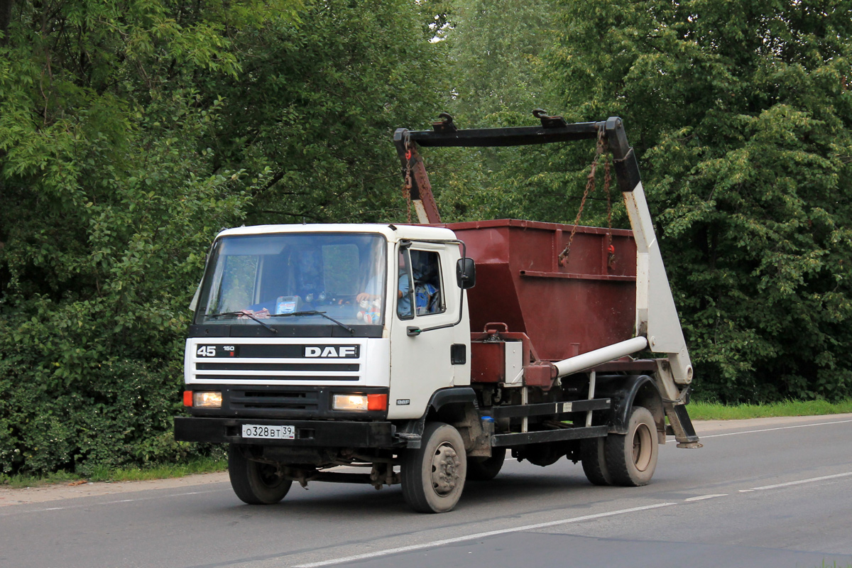 Калининградская область, № О 328 ВТ 39 — DAF 45 FA