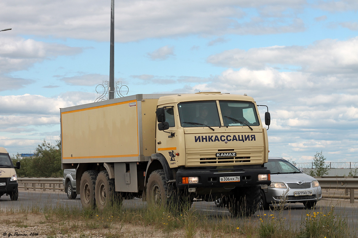 Саха (Якутия), № В 306 КК 14 — КамАЗ-43118-10 [43118K]