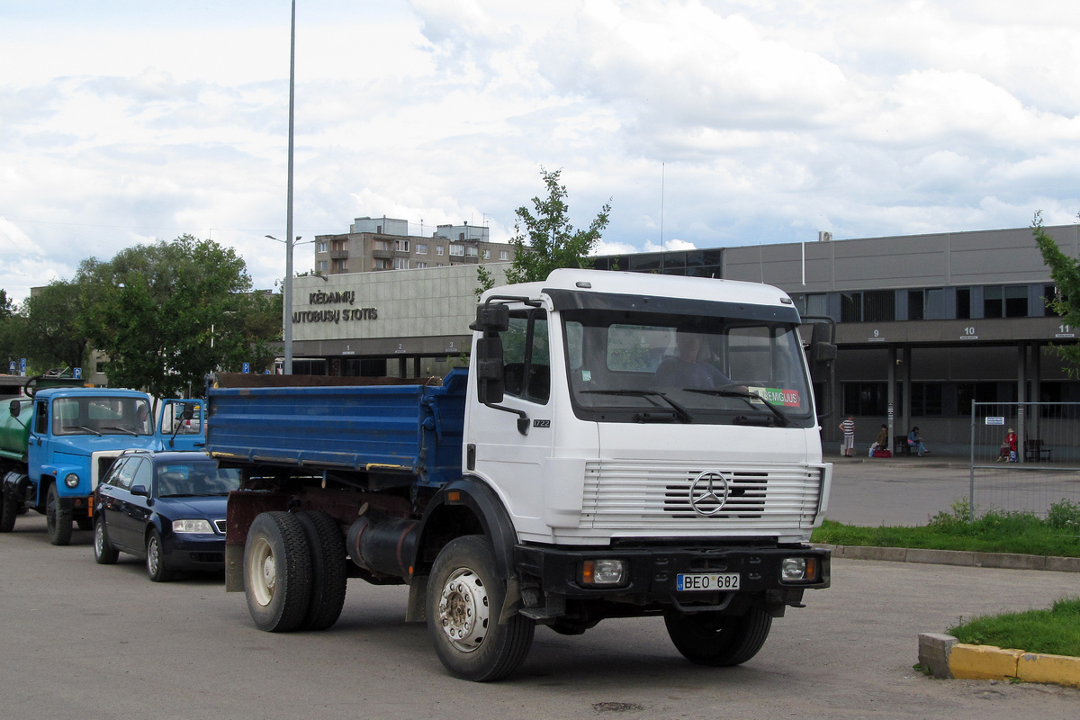 Литва, № BEO 602 — Mercedes-Benz SK 1722