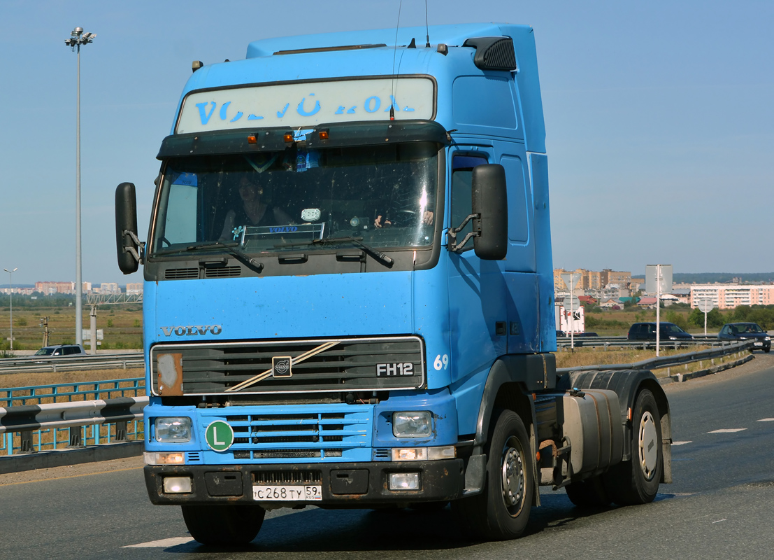 Пермский край, № С 268 ТУ 59 — Volvo ('1993) FH12.420