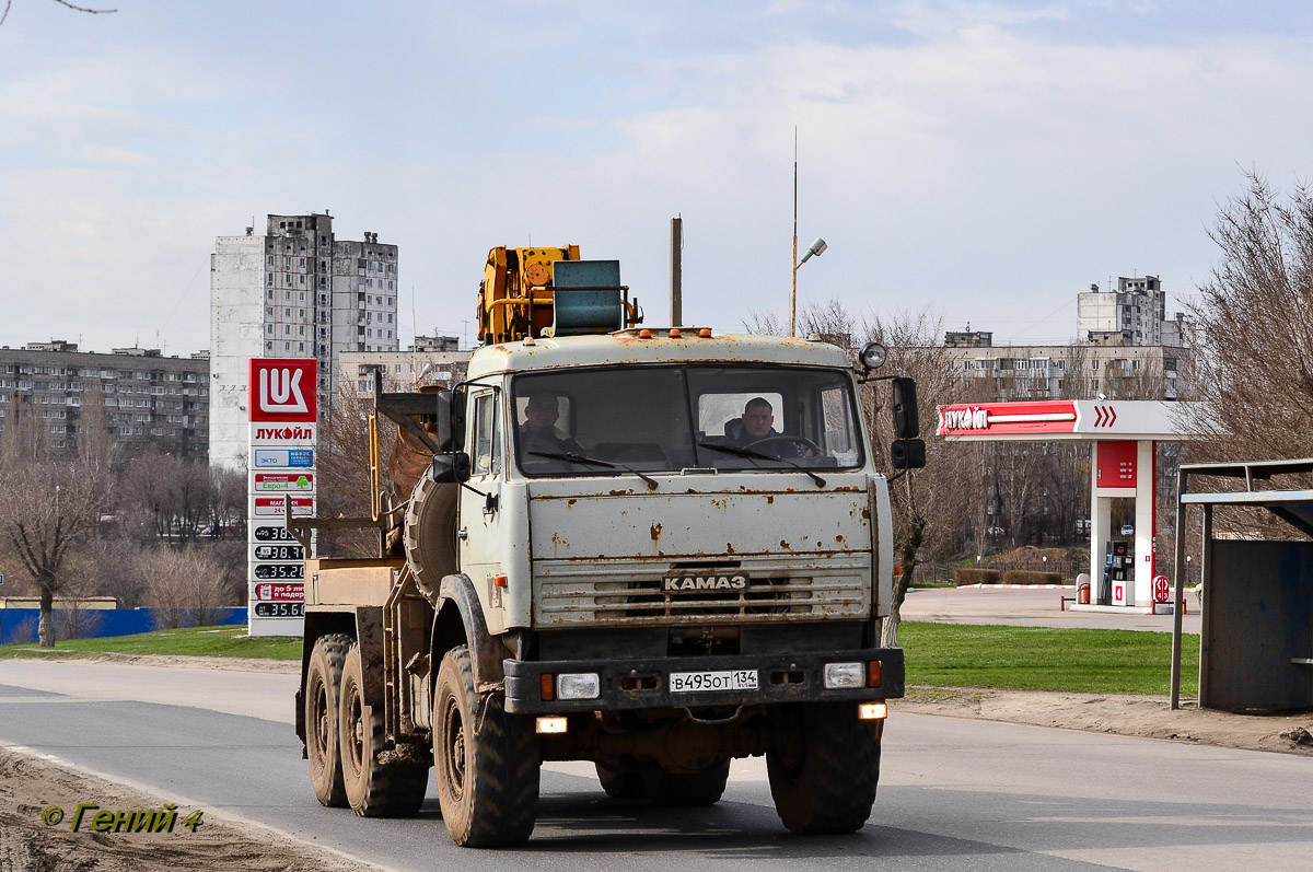 Волгоградская область, № В 495 ОТ 134 — КамАЗ-43114-15 [43114R]