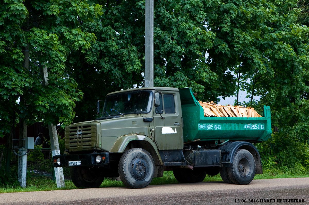 Московская область, № М 042 НЕ 190 — ЗИЛ-4421