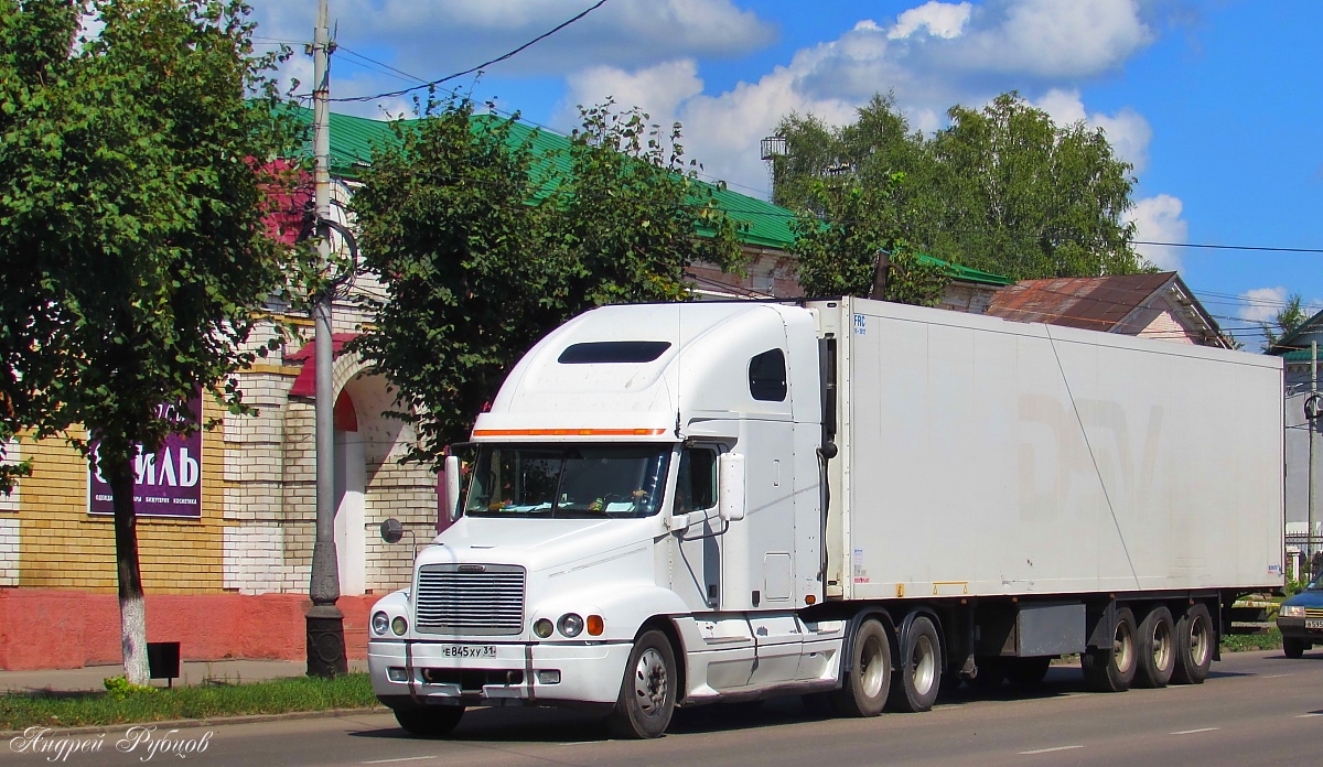 Белгородская область, № Е 845 ХУ 31 — Freightliner Century Class