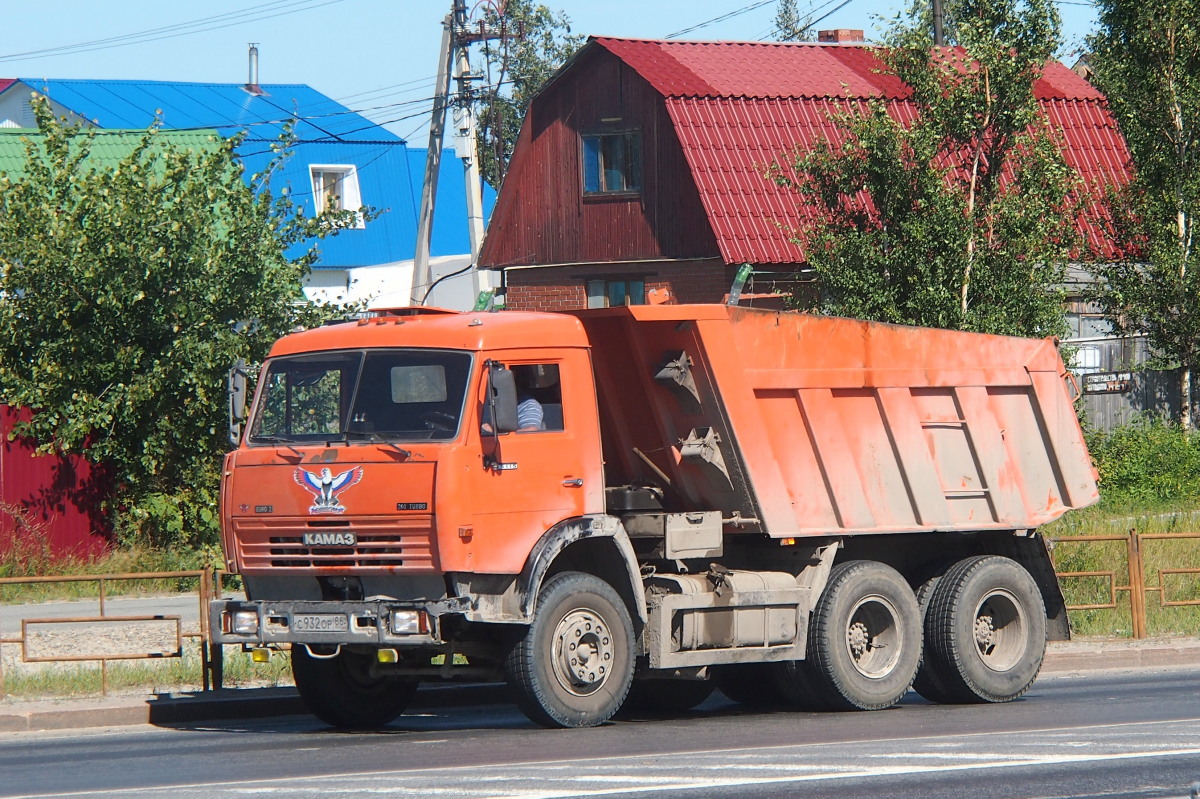 Ханты-Мансийский автоном.округ, № С 932 ОР 86 — КамАЗ-65115 [651150]