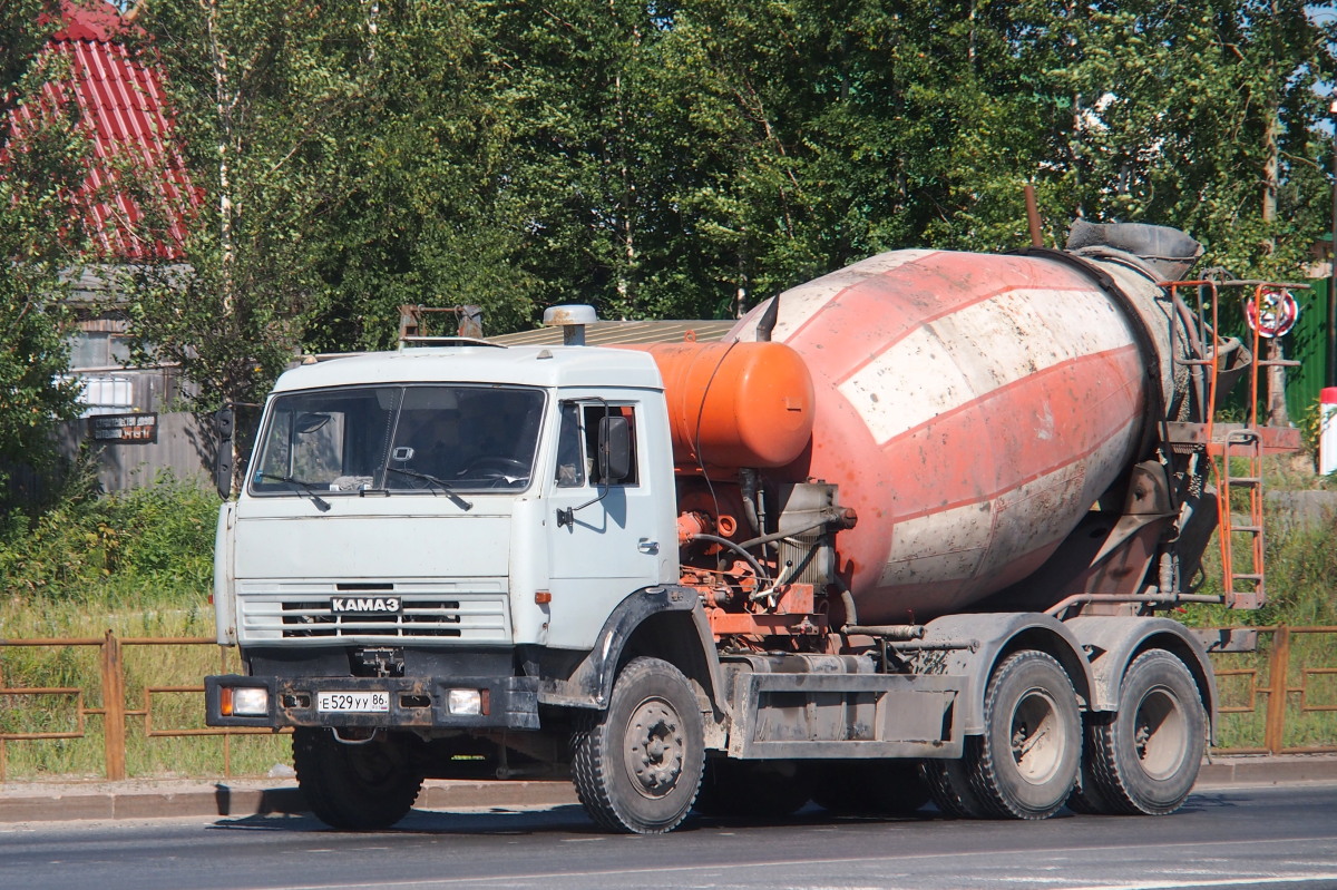 Ханты-Мансийский автоном.округ, № Е 529 УУ 86 — КамАЗ-53229-15 [53229R]