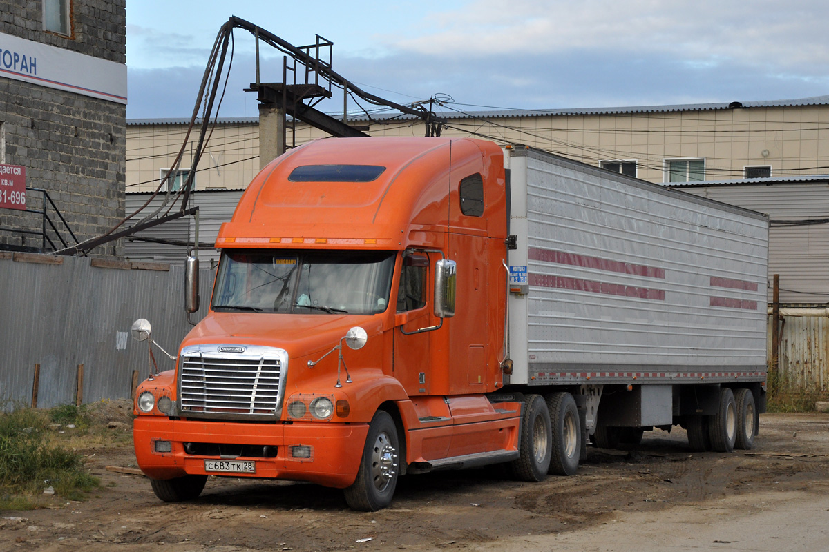 Амурская область, № С 683 ТК 28 — Freightliner Century Class