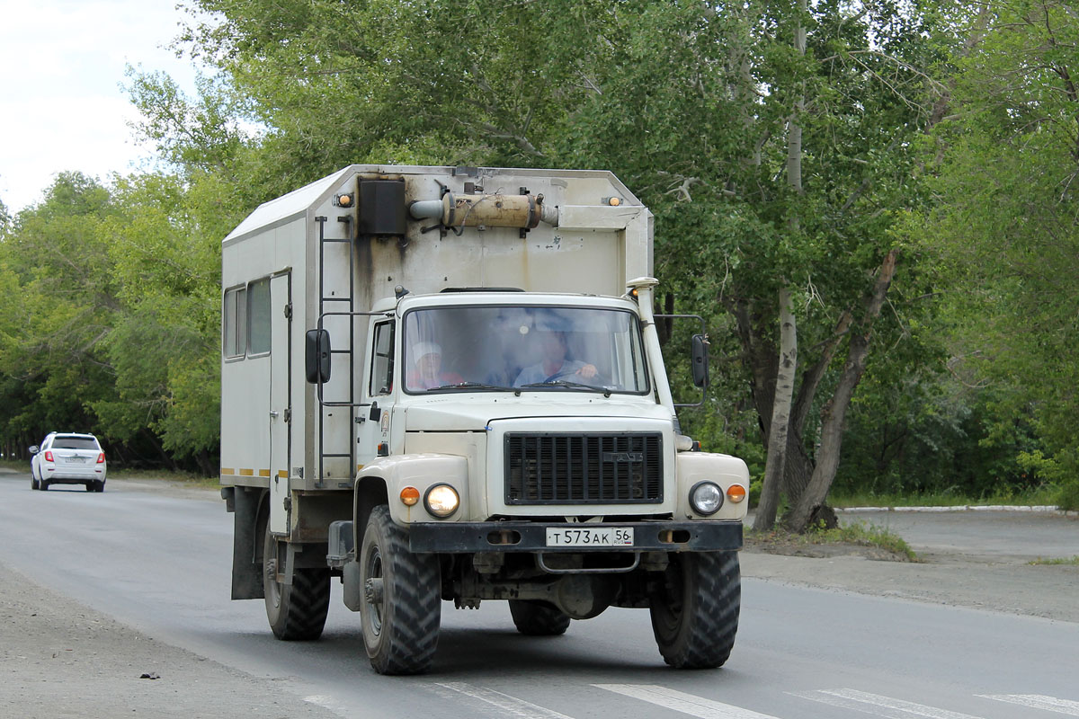 Оренбургская область, № Т 573 АК 56 — ГАЗ-33081 «Садко»