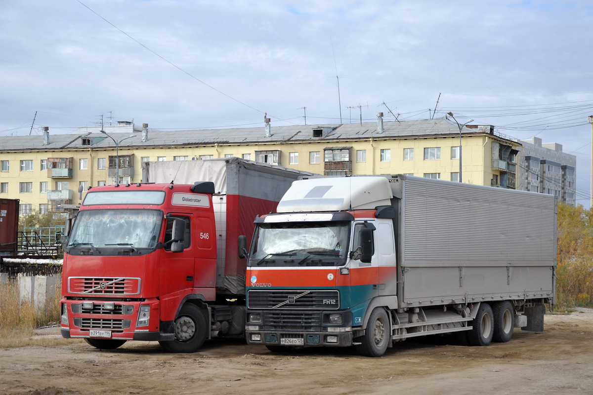 Приморский край, № Р 826 ЕО 125 — Volvo ('1993) FH12.380