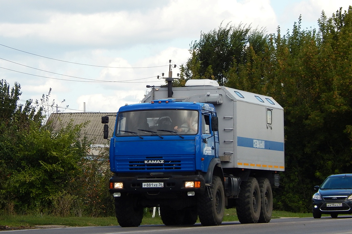 Воронежская область, № Р 881 ХЕ 36 — КамАЗ-43118-15 [43118R]