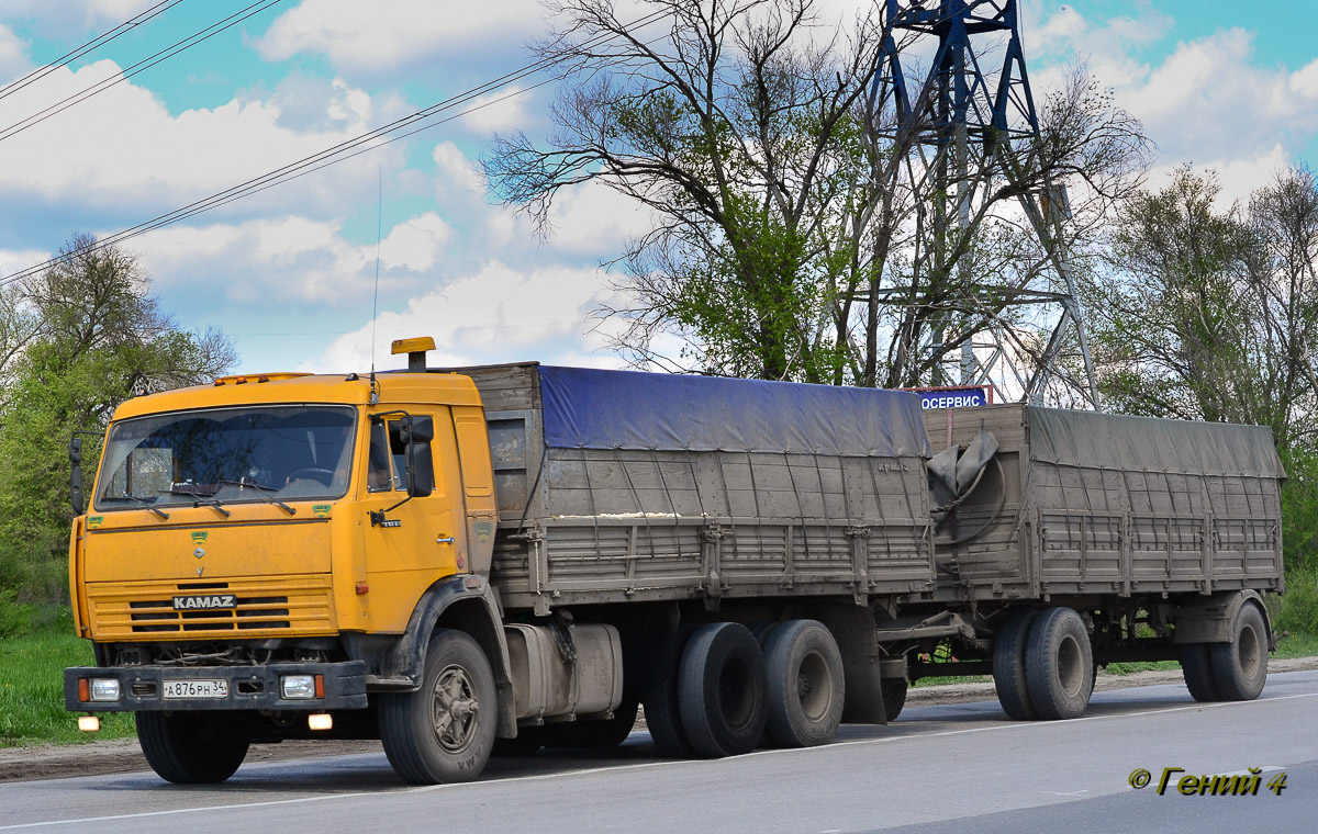 Волгоградская область, № А 876 РН 34 — КамАЗ-53212