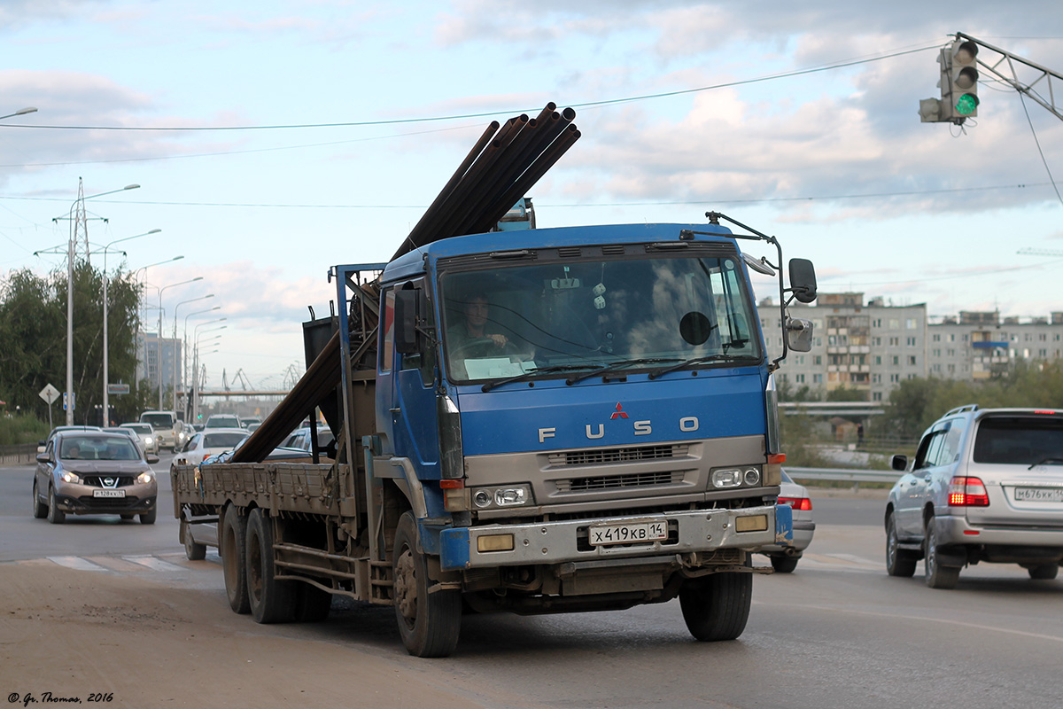 Саха (Якутия), № Х 419 КВ 14 — Mitsubishi Fuso The Great