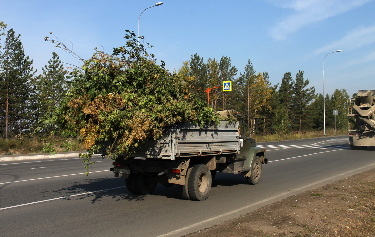 Красноярский край, № Н 642 МХ 24 — ГАЗ-33072