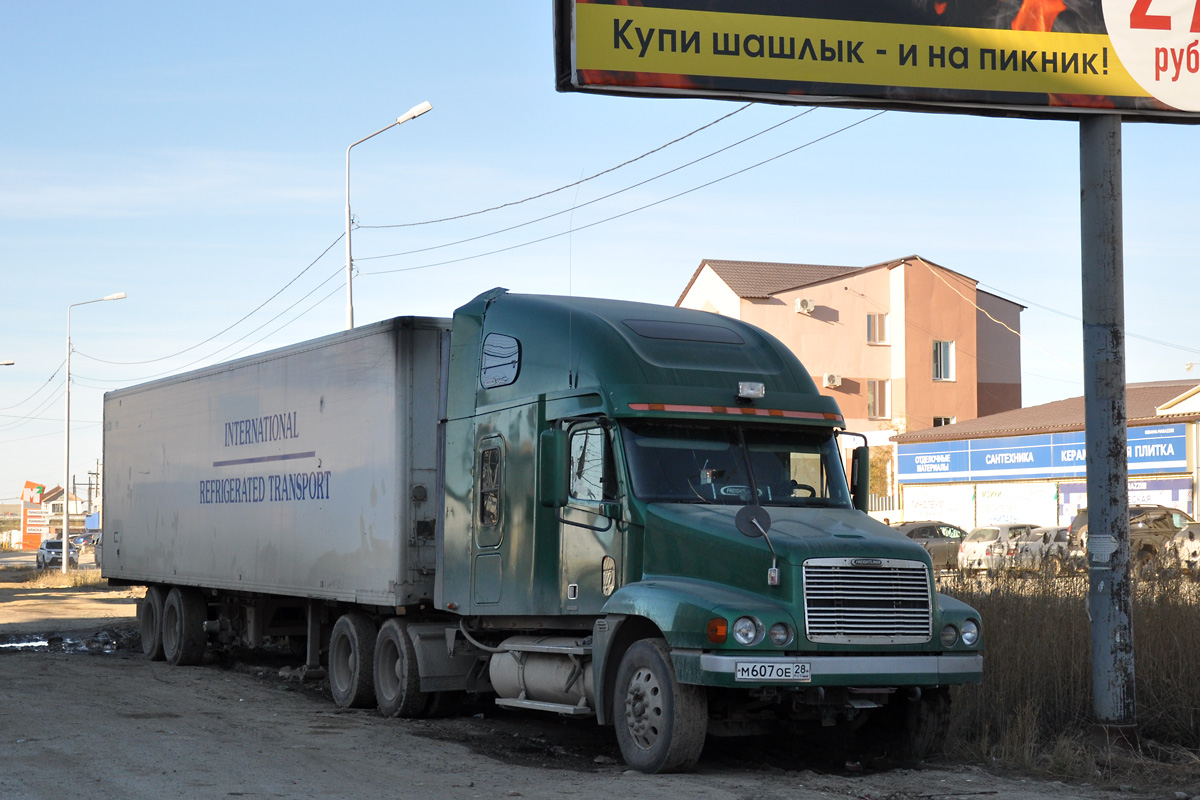 Саха (Якутия), № М 607 ОЕ 28 — Freightliner Century Class