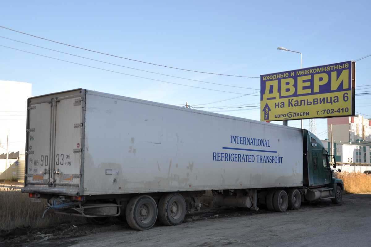 Саха (Якутия), № М 607 ОЕ 28 — Freightliner Century Class