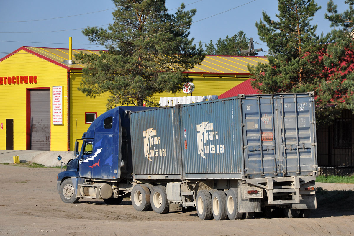 Саха (Якутия), № Р 809 КН 14 — Freightliner Century Class