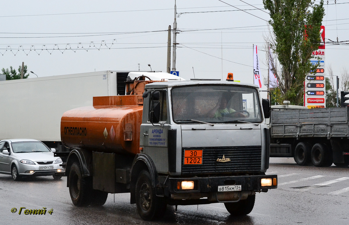 Волгоградская область, № В 815 КМ 134 — МАЗ-5337 [533700]