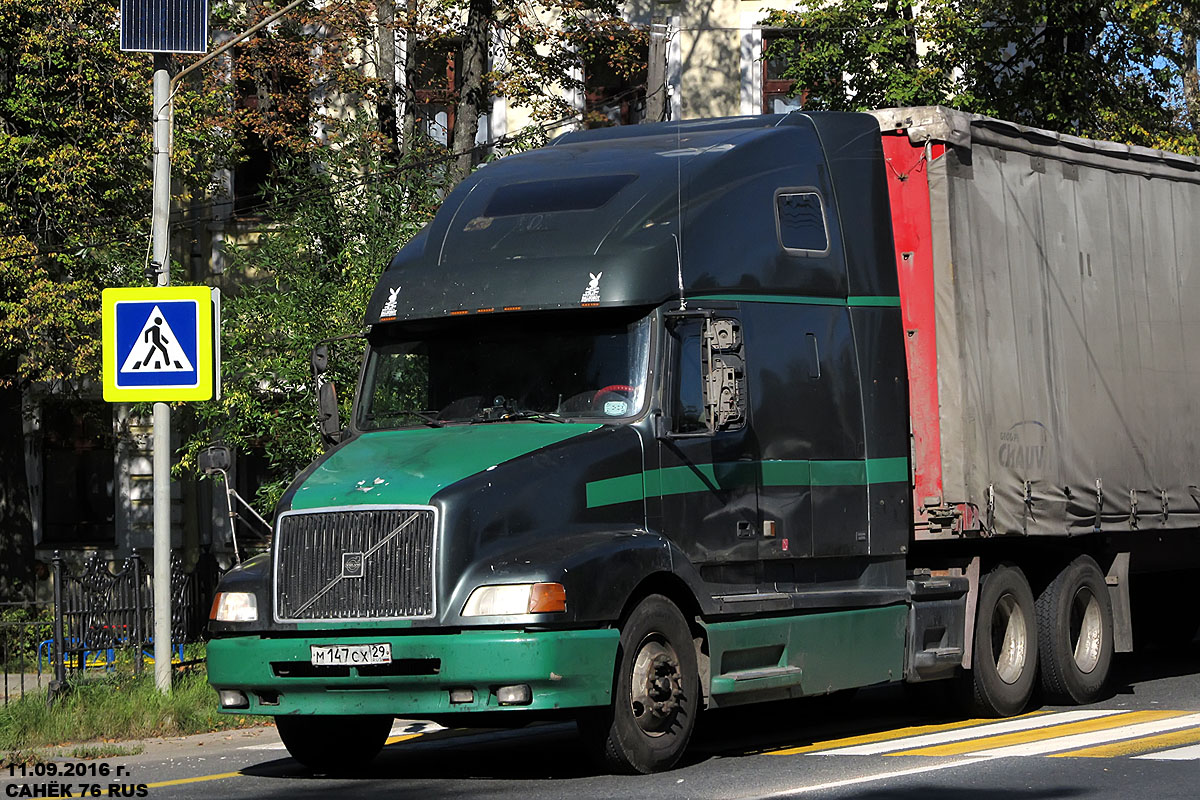 Архангельская область, № М 147 СХ 29 — Volvo VNL660