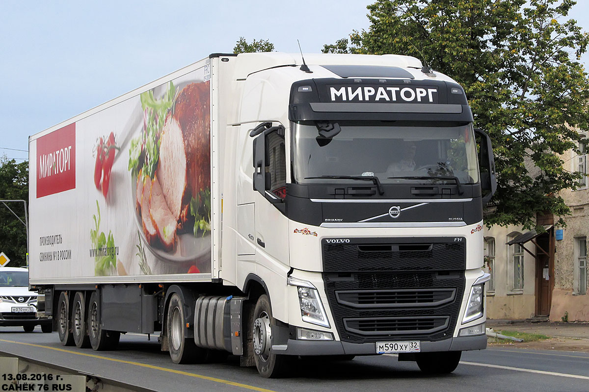 Брянская область, № М 590 ХУ 32 — Volvo ('2012) FH.420 [X9P]