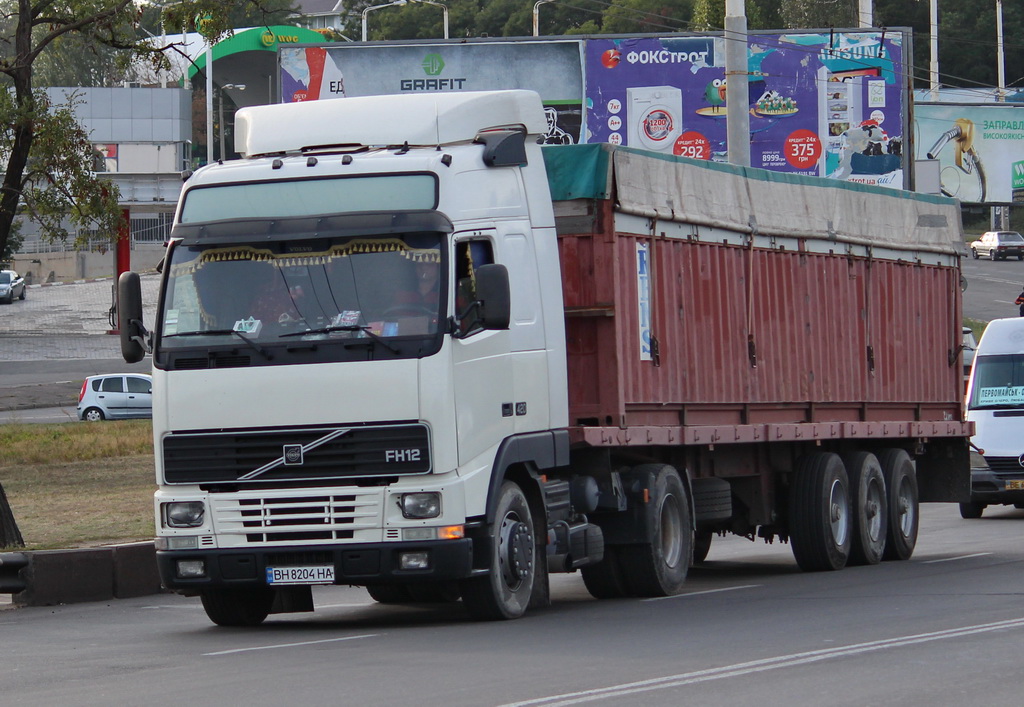 Одесская область, № ВН 8204 НА — Volvo ('1993) FH12.420