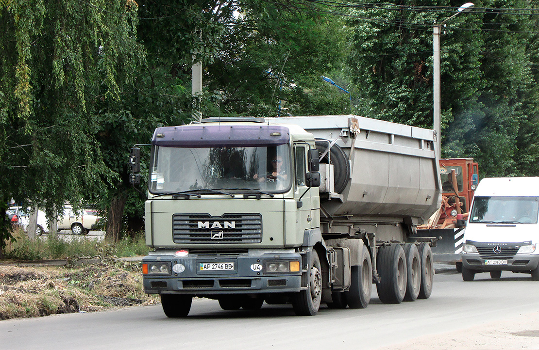 Запорожская область, № АР 2746 ВВ — MAN F2000 19.464