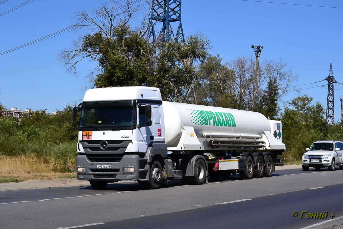 Волгоградская область, № С 921 УВ 34 — Mercedes-Benz Axor 1836