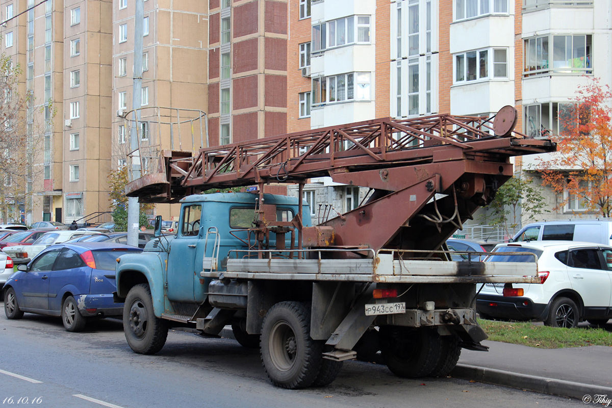 Москва, № Р 943 СС 197 — ЗИЛ-431412