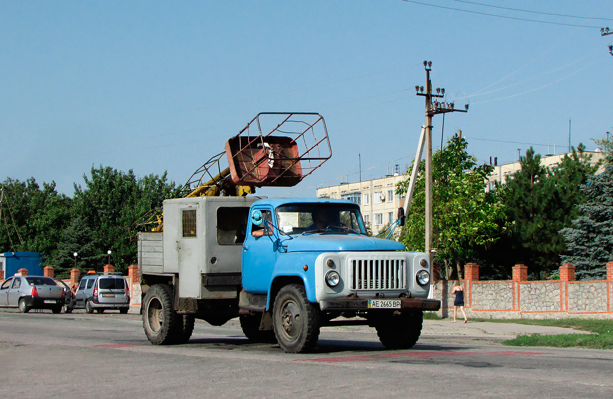 Днепропетровская область, № АЕ 2665 ВР — ГАЗ-52-04