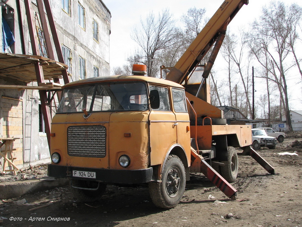 Восточно-Казахстанская область, № F 924 DU — Škoda 706 MT